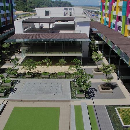 Aeropod Kk Studio Unit 09 Near Airport And City Free Parking Kota Kinabalu Exterior foto