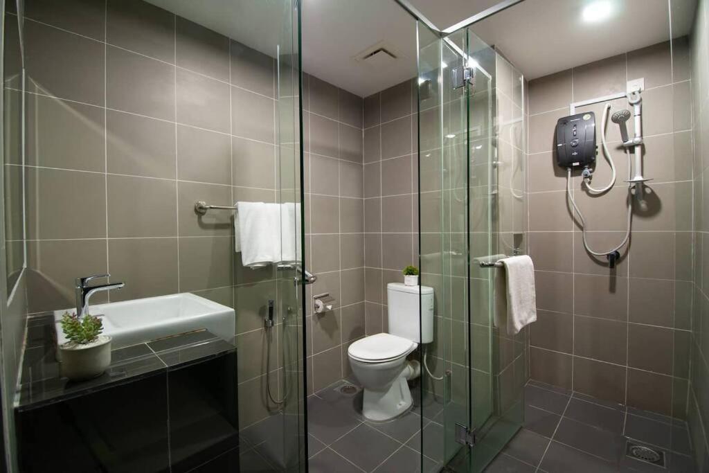 Aeropod Kk Studio Unit 09 Near Airport And City Free Parking Kota Kinabalu Exterior foto